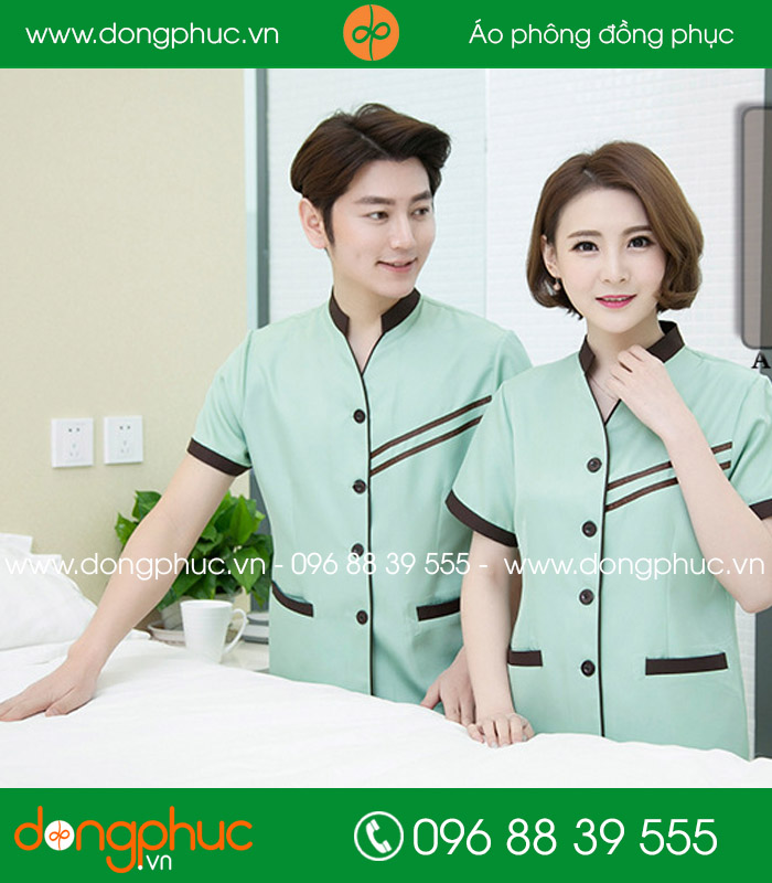 Đồng phục vệ sinh màu xanh nhạt cổ nâu